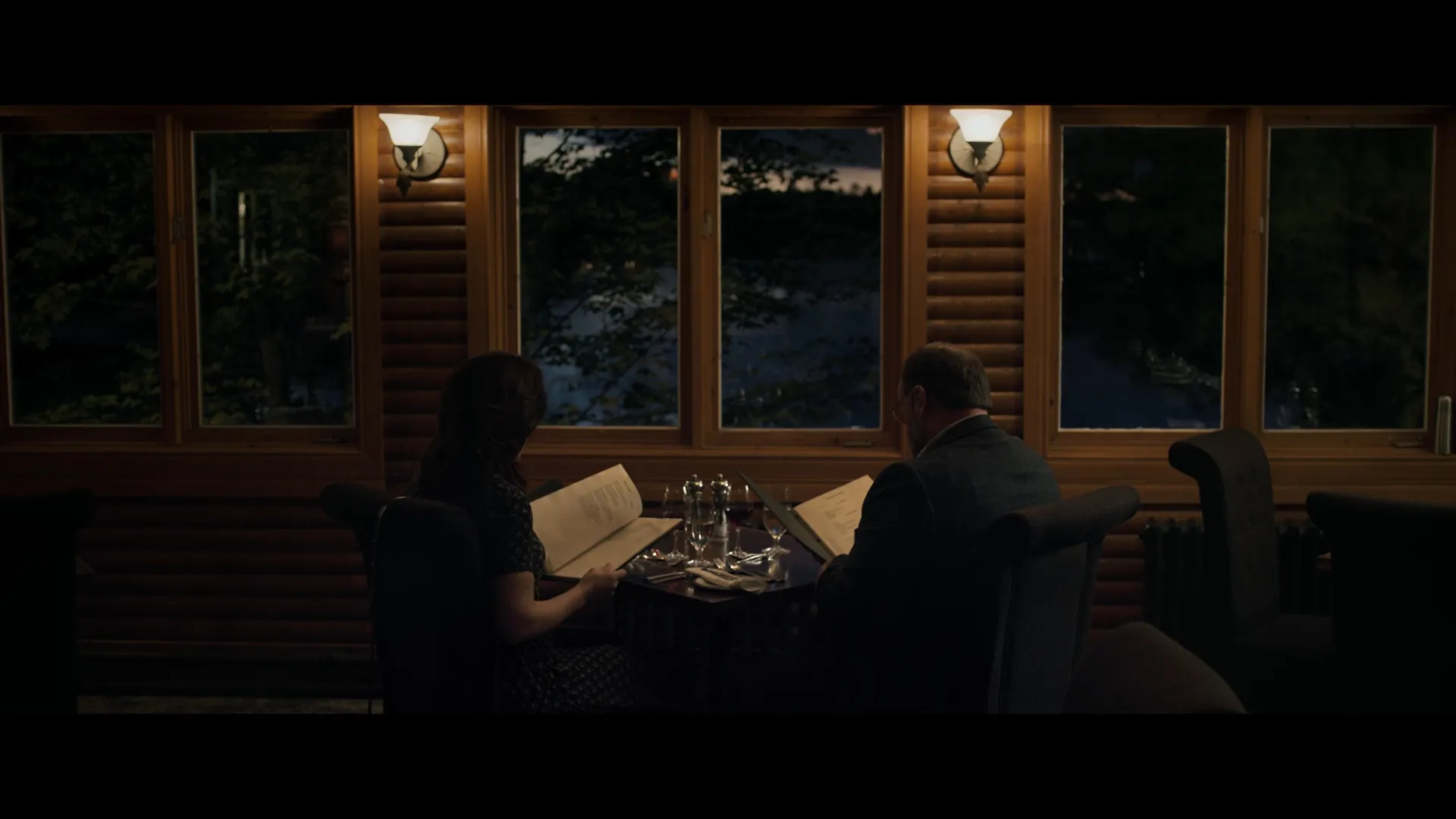 Pauvre Georges — still 2
